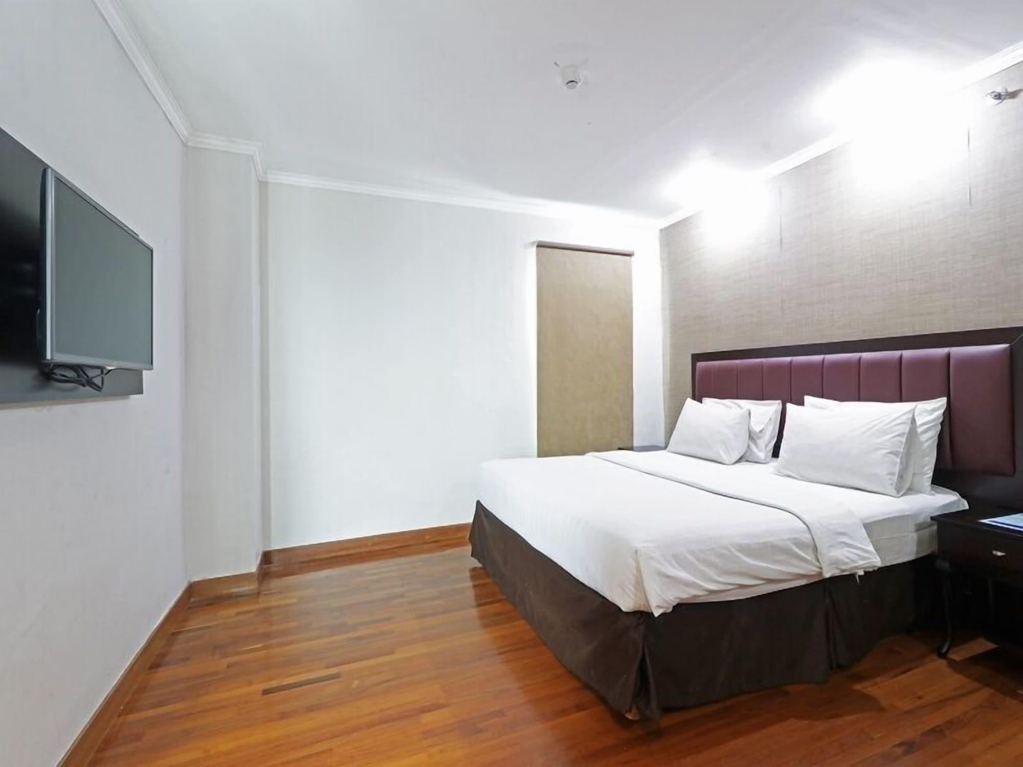 P Hotel Jakarta Exterior photo