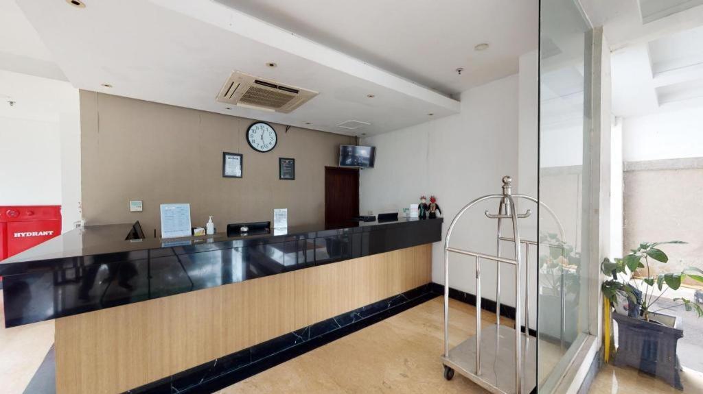P Hotel Jakarta Exterior photo